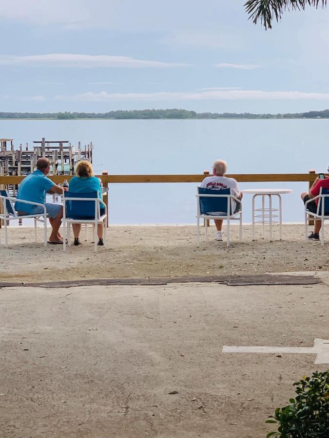 Lakeside Inn And Cafe Saint Cloud Luaran gambar
